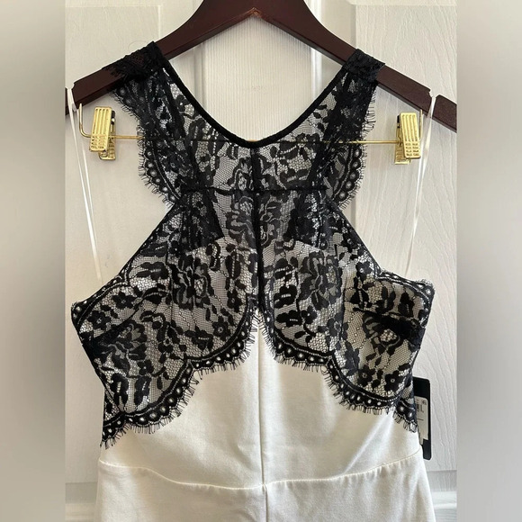 NWT! GUESS White MIDI Dress Black Elegant Dainty Eyelash Lace V Back Lined MED - Picture 2 of 15